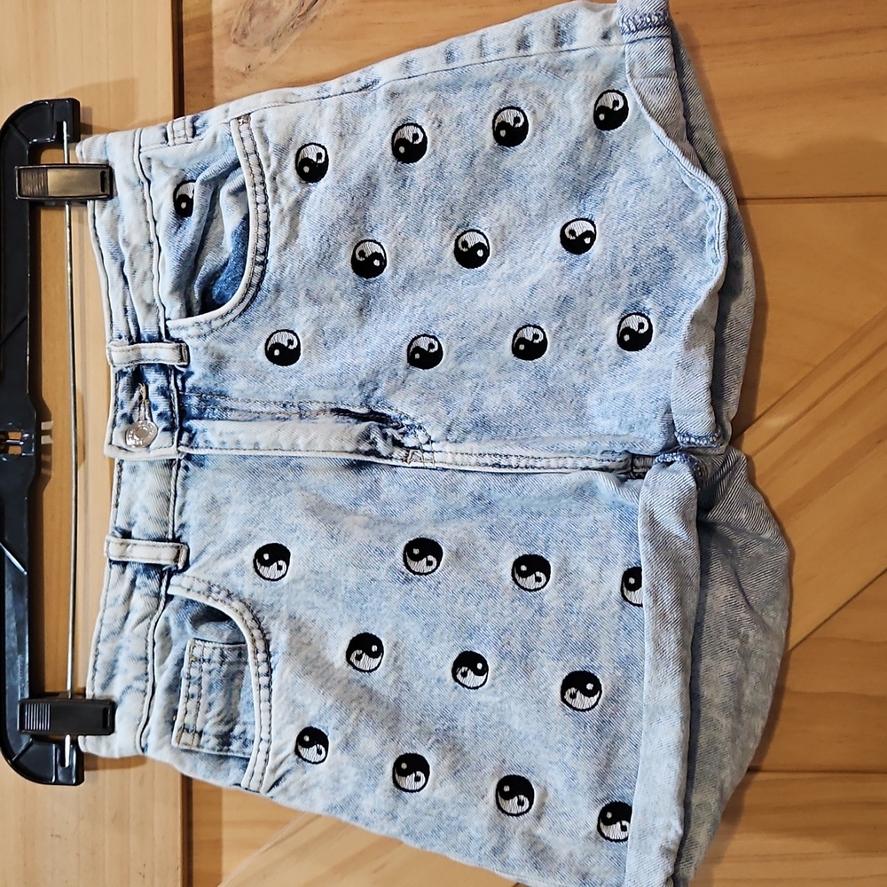 Denim Co. | Yin Yang Adjustable Waistband Mom Shorts | Girls Size 11-12
